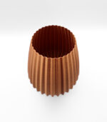 Arka sculptural vase placed in a Scandinavian-inspired modern interior